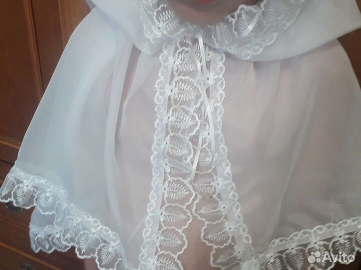 Ниспадаюший платок для церкви