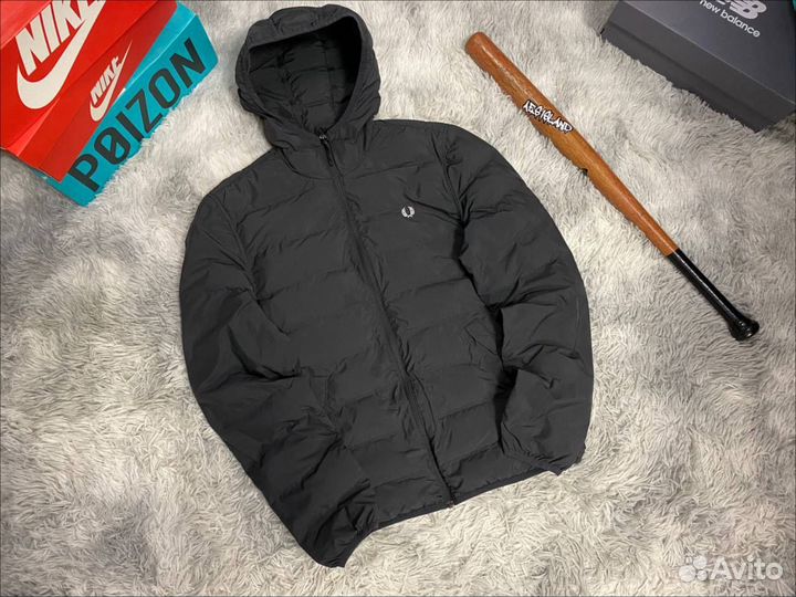 Микропуховик Fred Perry