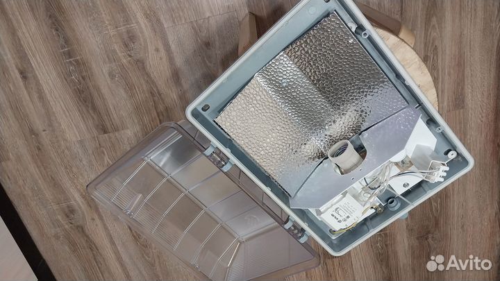 Светильник