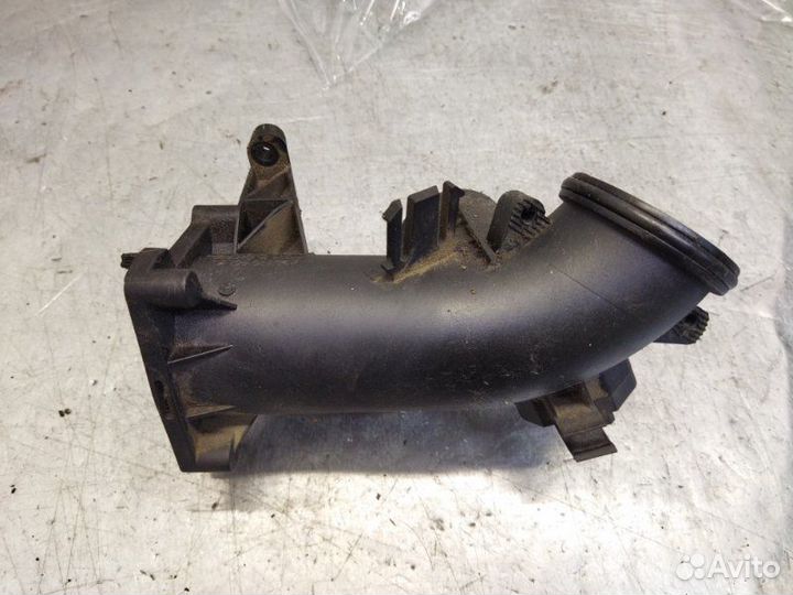 Воздуховод Volkswagen CAV