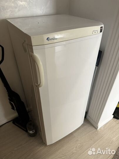 Морозильник ardo fr20sh б/у