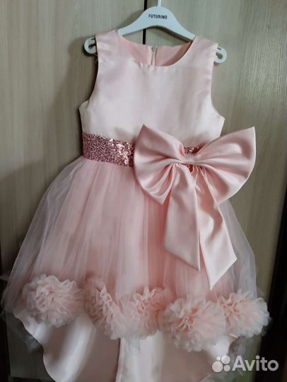 Платье новое