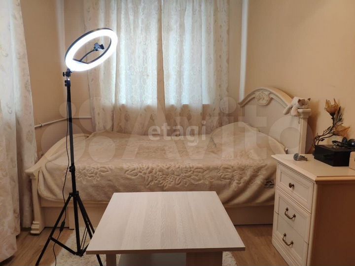 2-к. квартира, 40 м², 1/3 эт.