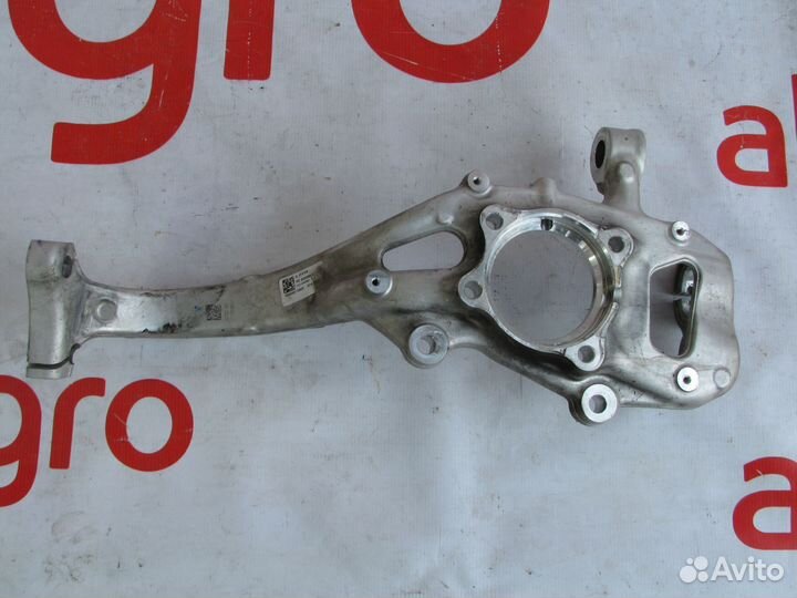 Audi Q5 кулак цапфа ступица правая