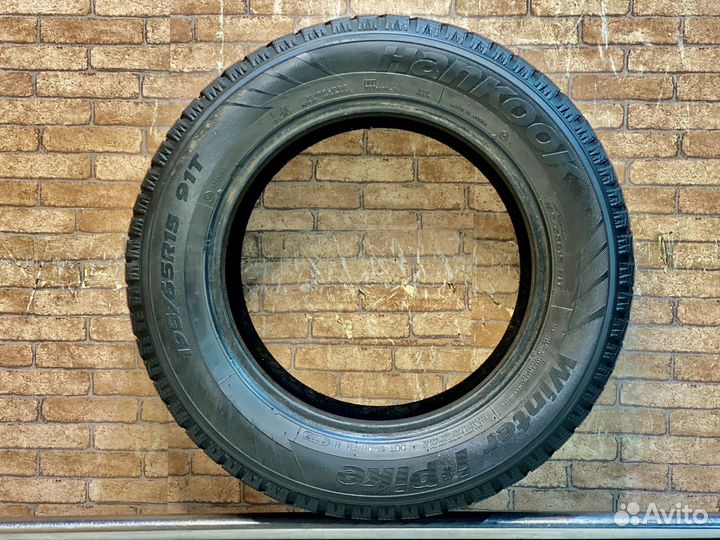 Hankook Winter I'Pike W409 195/65 R15 91T