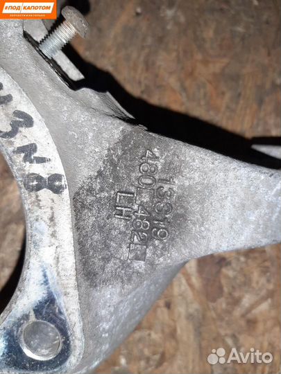 Кулак передний левый Chevrolet Cruze рест