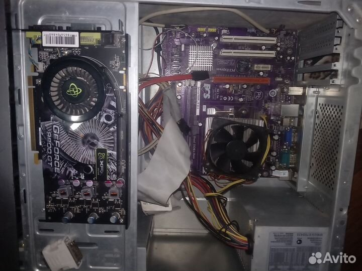 Материнская плата с процессором