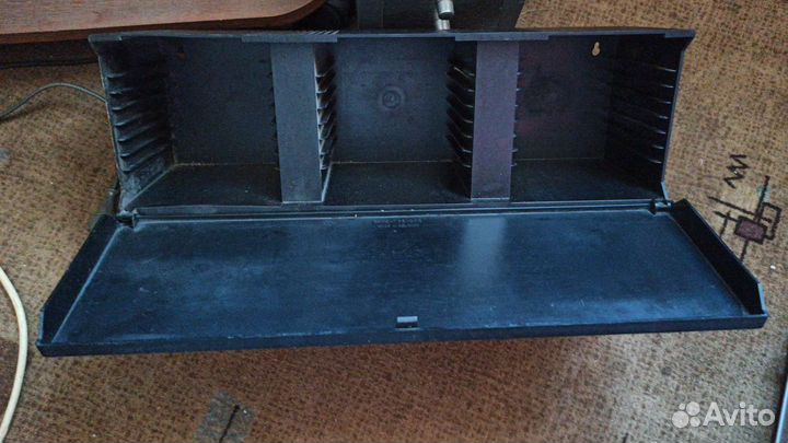 Кейс для дисков Belgium на стол на стену