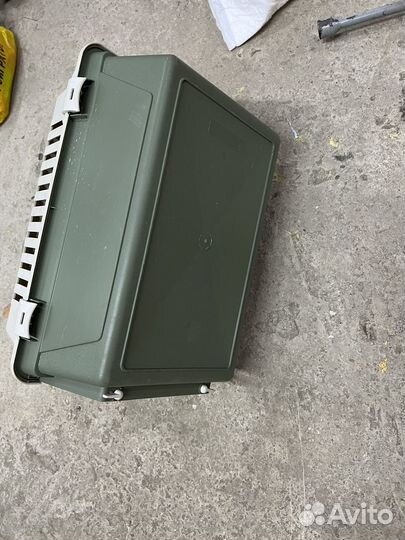 Переноска для кошек пластиковая