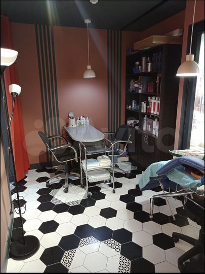 Торговая площадь, 30м²