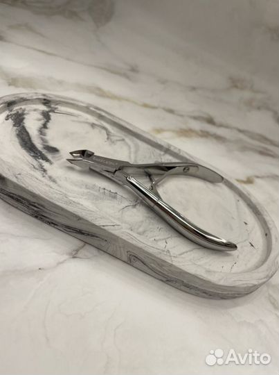 Кусачки для маникюра