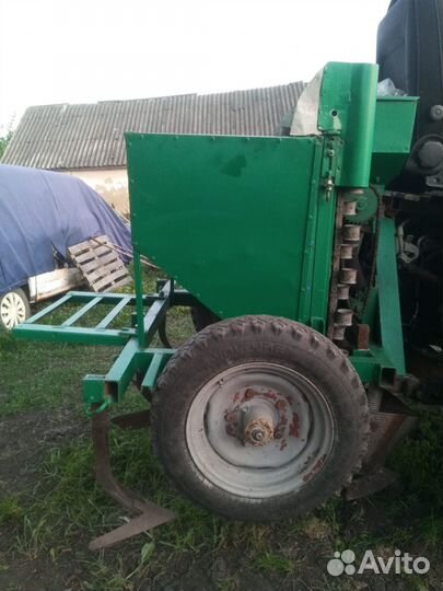 Картофелесажалка двухрядная