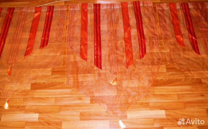 Ламбрекены в комплекте. 90см х 120см,2(90см х 100с