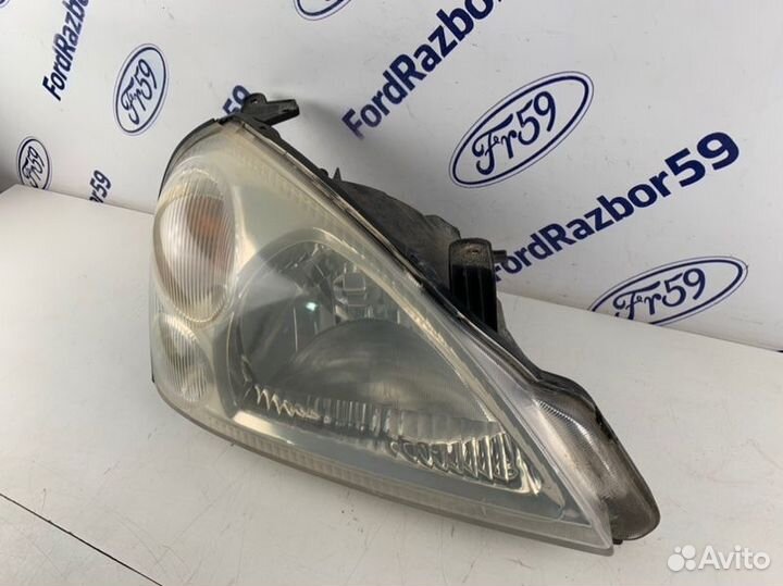 Фара передняя правая Suzuki Liana ERC31S 2005