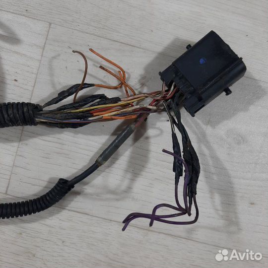 Проводка форсунки LADA Xray хэтчбек 2017
