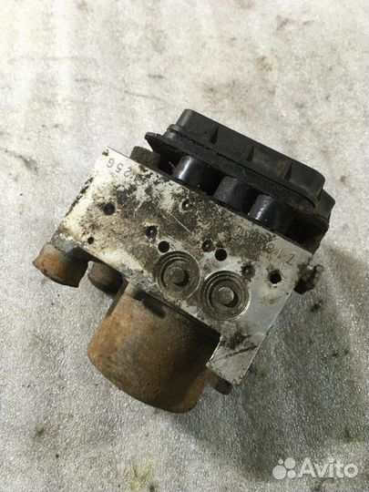 Блок ABS (насос) Mazda 6 (Gg) седан бензин