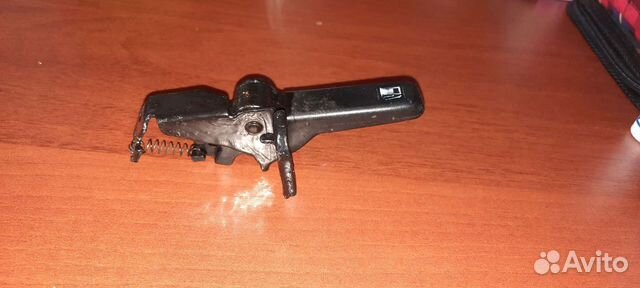 Продам ручку открывания бензобака на nissan