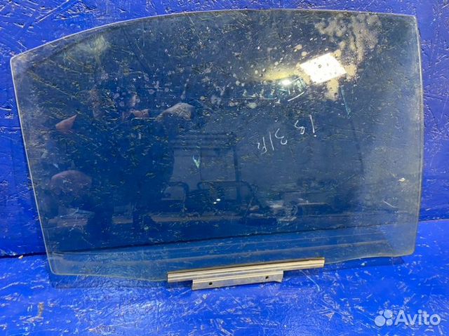 Стекло двери заднее правое Lexus Is XE30 2AR-FSE