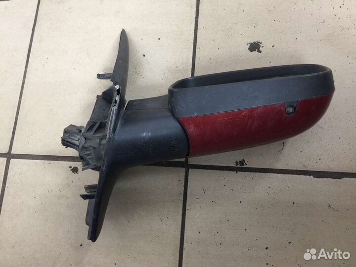 Боковое зеркало электро правое Renault megane 2