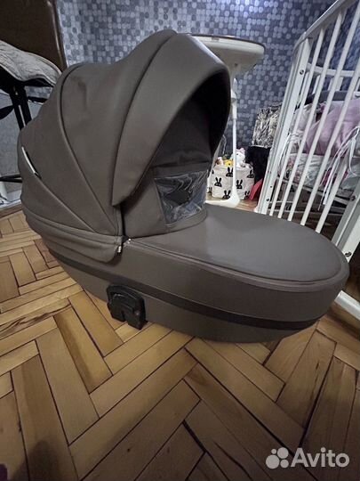 Коляска 3-в-1 riko basic delta