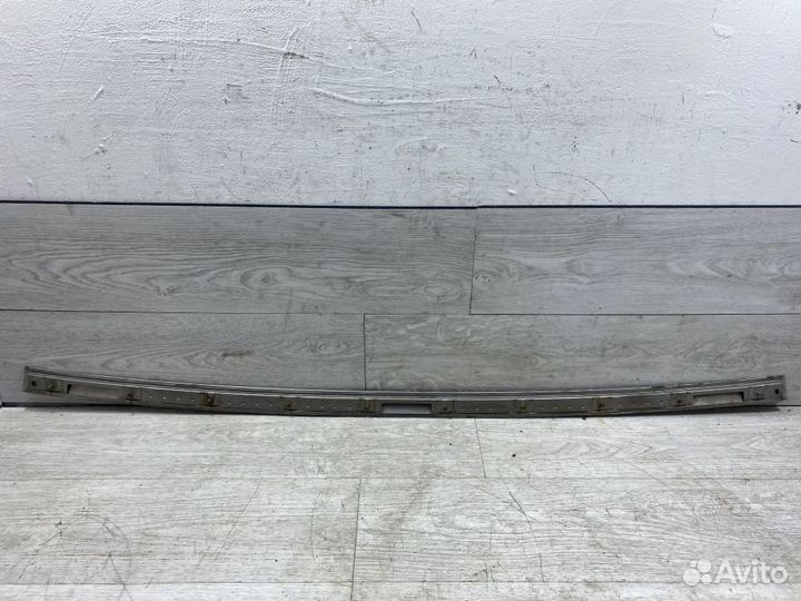 Молдинг заднего бампера