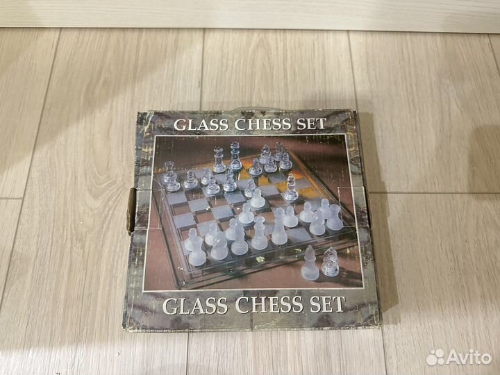 Стеклянные шахматы 20*20