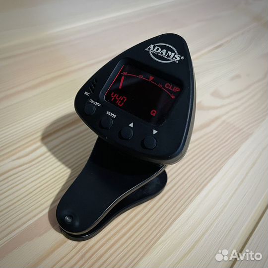 Тюнер гитарный Adams ET-3000