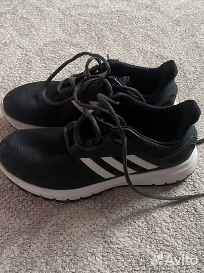 Кроссовки беговые adidas