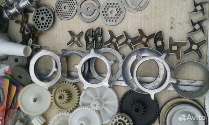 Запчасти для мясорубок хлебопечек микроволновок му