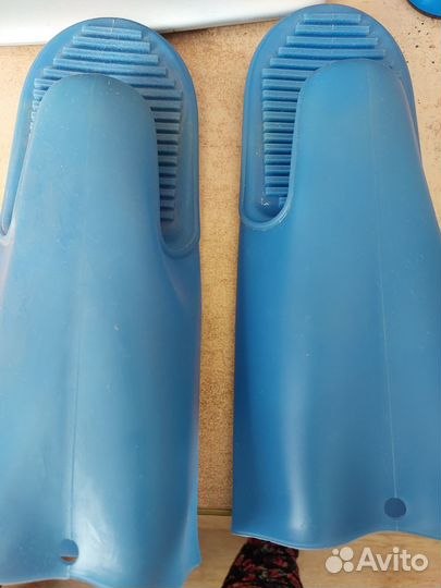 Силиконовая варежка