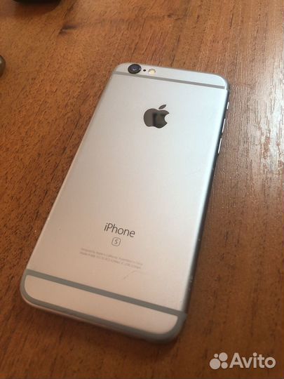 iPhone 6S, 32 ГБ