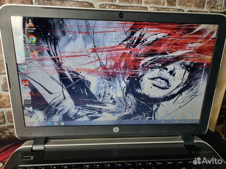 Hp Pavilion 15 A4-6210/8GB/Radeon R3/256gb