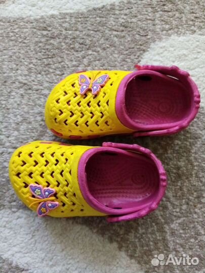 Сланцы детские crocs