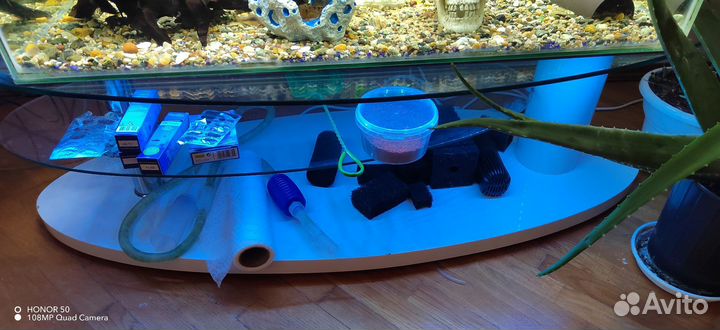 Продам аквариум с тумбой