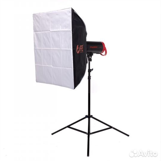 Оборудование для фотостудии (вспышки, насадки)