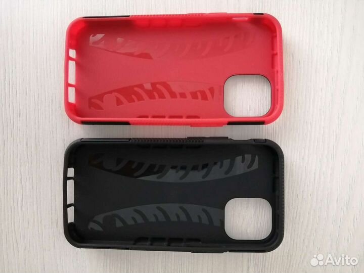 Противоударный чехол на iPhone 12 mini