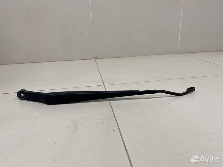 Поводок стеклоочистителя передний правый Chevrolet