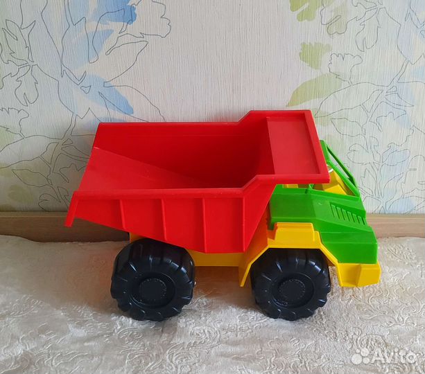 Машинки 5 шт