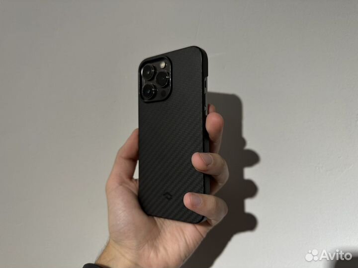 Чехол на iPhone 13 pro Pitaka MagEZ Case 2 б/у