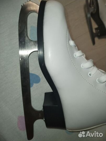 Коньки фигурные 36 размер