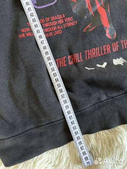 Свитшот женский оверсайз