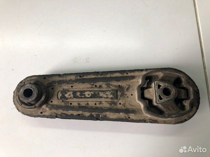 Опора двигателя задняя Renault Logan 1 K7J710 2007