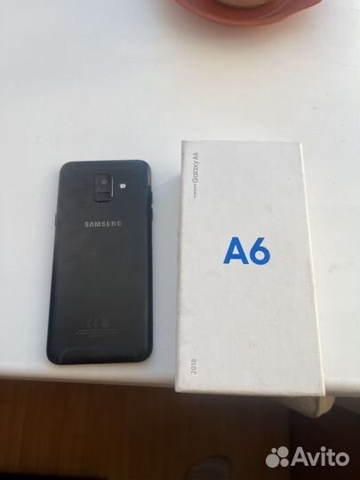 Samsung Galaxy A6, 3/32 ГБ