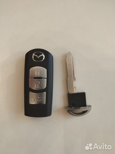 Смарт ключ для Мазда 6 кузов GJ оригинал, 3 кнопки