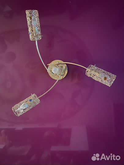 Люстра золотая