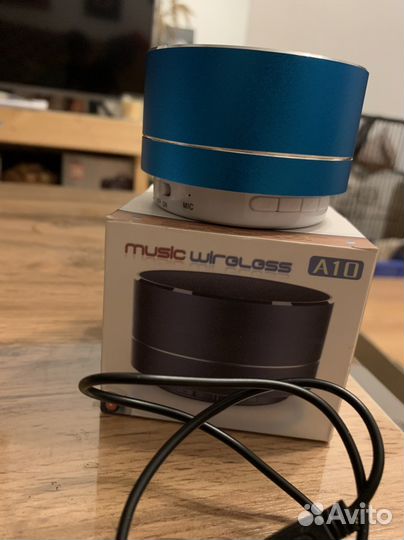 Портативная колонка