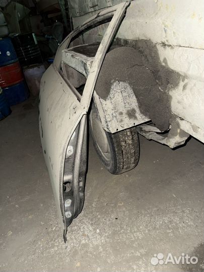 Дверь задняя правая Kia cerato 3