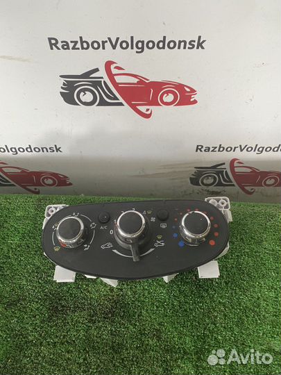 Блок переключения климат Renault Duster