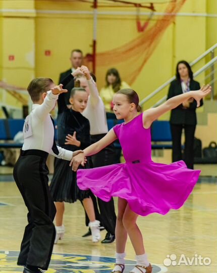 Рейтинговое платье для бальных танцев 134