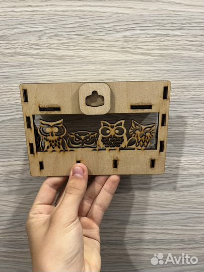 Ключница с полкой